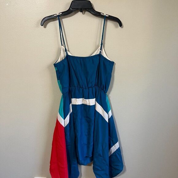 Chord small dress - Picture 2 of 4